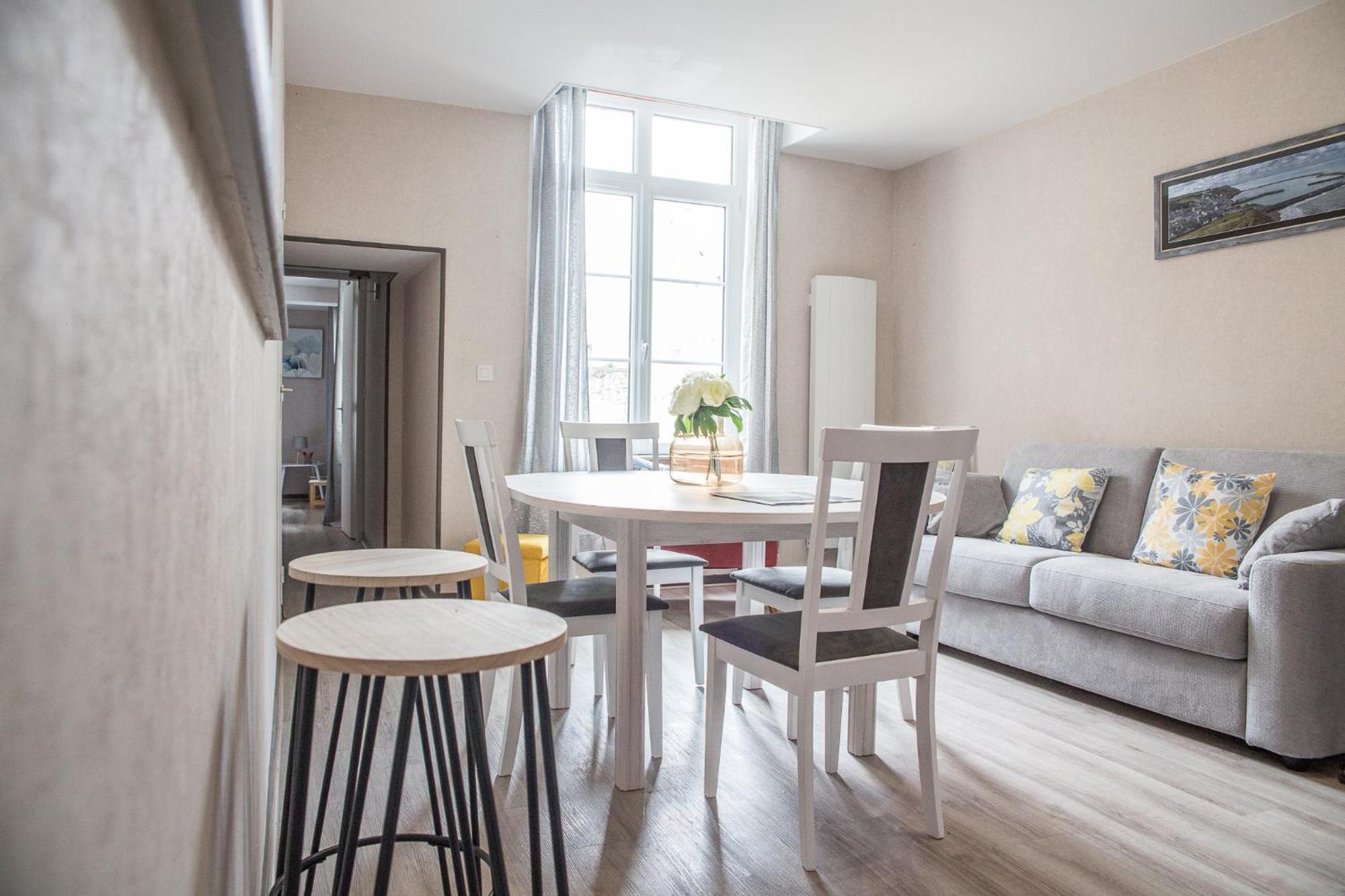 Le Nid Saint Jean Apartment บาเยอ ภายนอก รูปภาพ